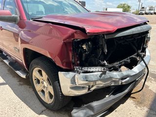 2016 Chevrolet Silverado 1500 LT - Primary Damage Right Image